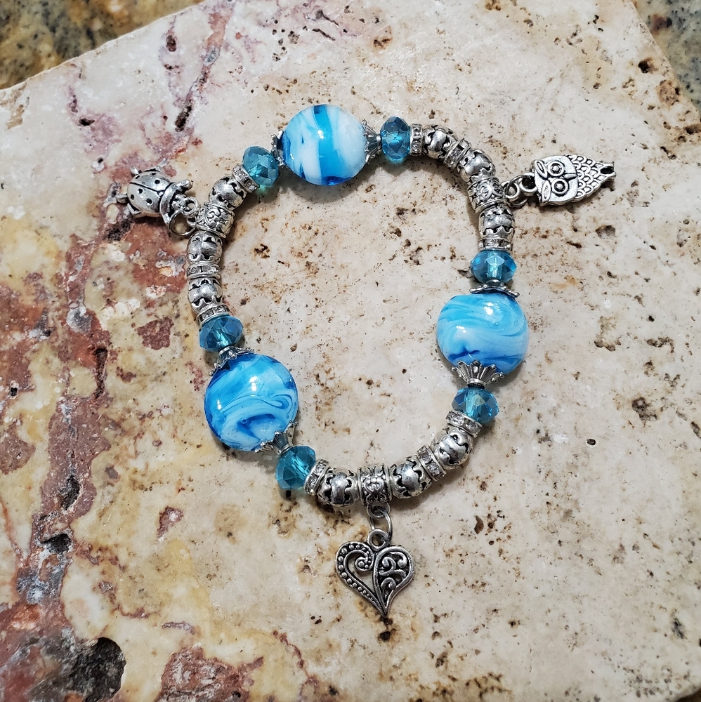 Stretchy Bracelet w/Metal Beads & Charms